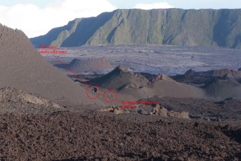 Les déchets des « scientifiques » du Piton de la Fournaise